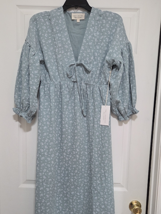 Worth Collective Dresses & Skirts - *NWT* Dusty Blue Floral Tie-Front Maxi - WORTH COLLECTIVE - Maternity Friendly !